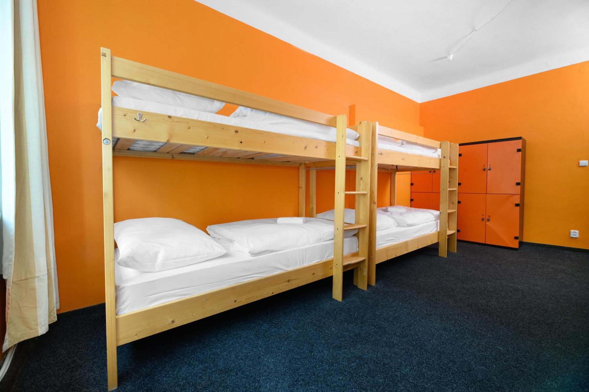 Benedikt City Center Hostel Prag Eksteriør billede