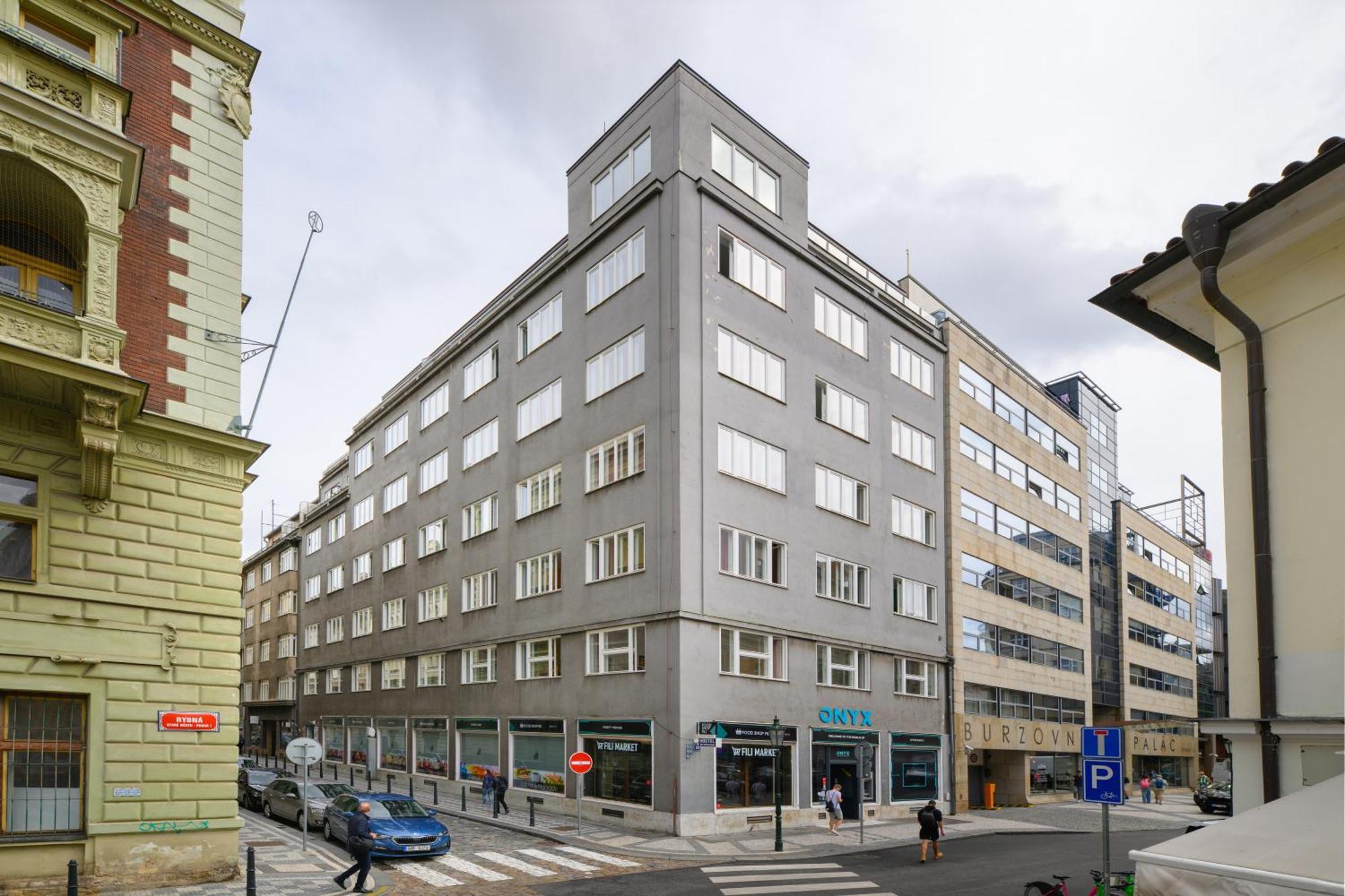 Benedikt City Center Hostel Prag Eksteriør billede
